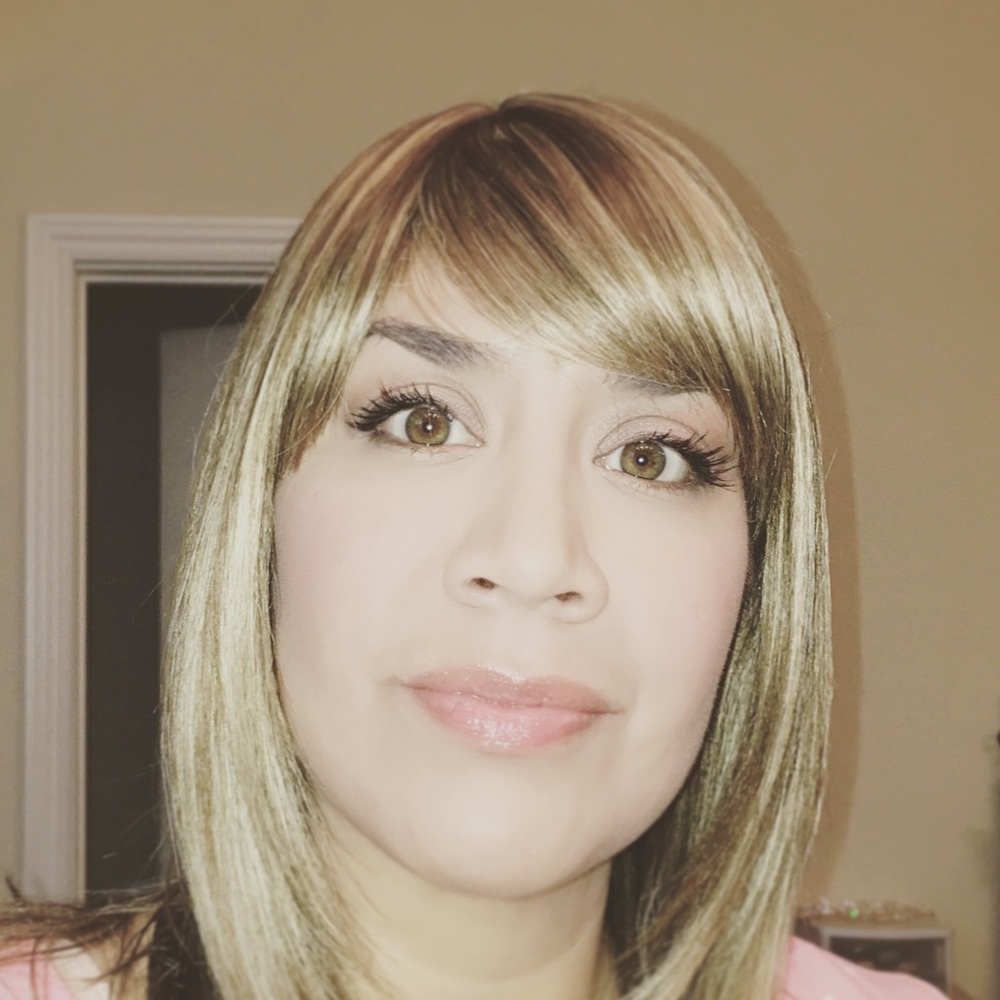 Meet your Posher, Maria
